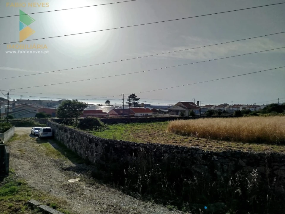 Terreno para Venda em Areosa Foto 1