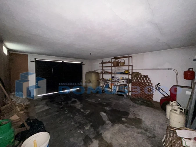 Moradia T4 para Venda em Nossa Senhora da Conceição, São Pedro e São Dinis Foto 5