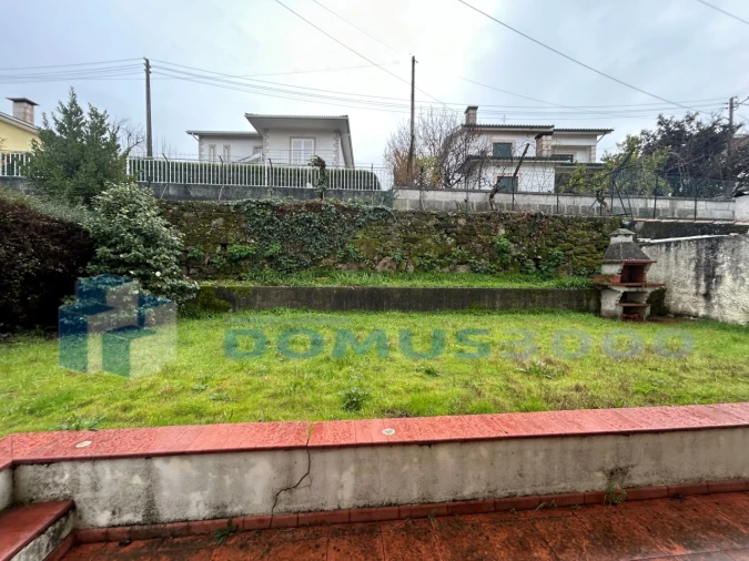 Moradia T4 para Venda em Nossa Senhora da Conceição, São Pedro e São Dinis Foto 2