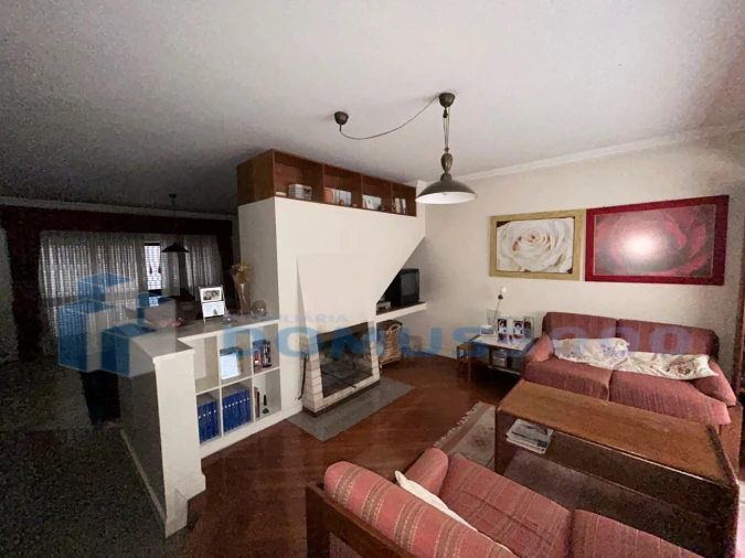 Moradia T4 para Venda em Nossa Senhora da Conceição, São Pedro e São Dinis Foto 7