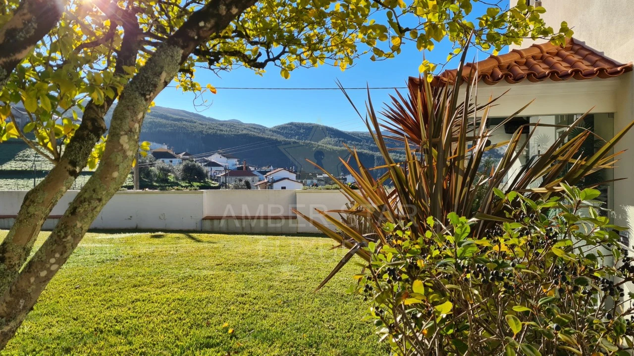 Negócio para Venda em Arganil Foto 42