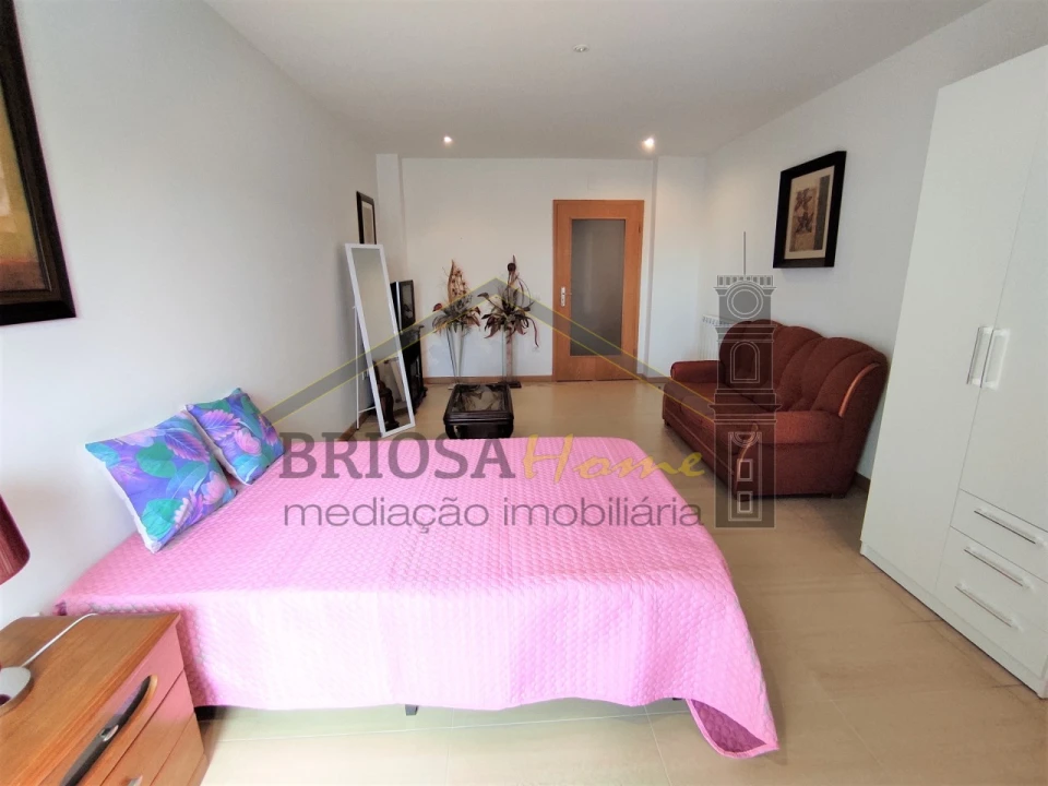 Quarto para Arrendamento em São Martinho do Bispo e Ribeira de Frades Foto 2