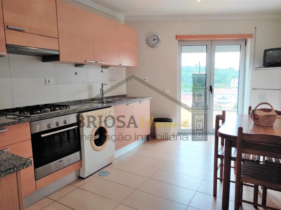 Quarto para Arrendamento em São Martinho do Bispo e Ribeira de Frades Foto 11