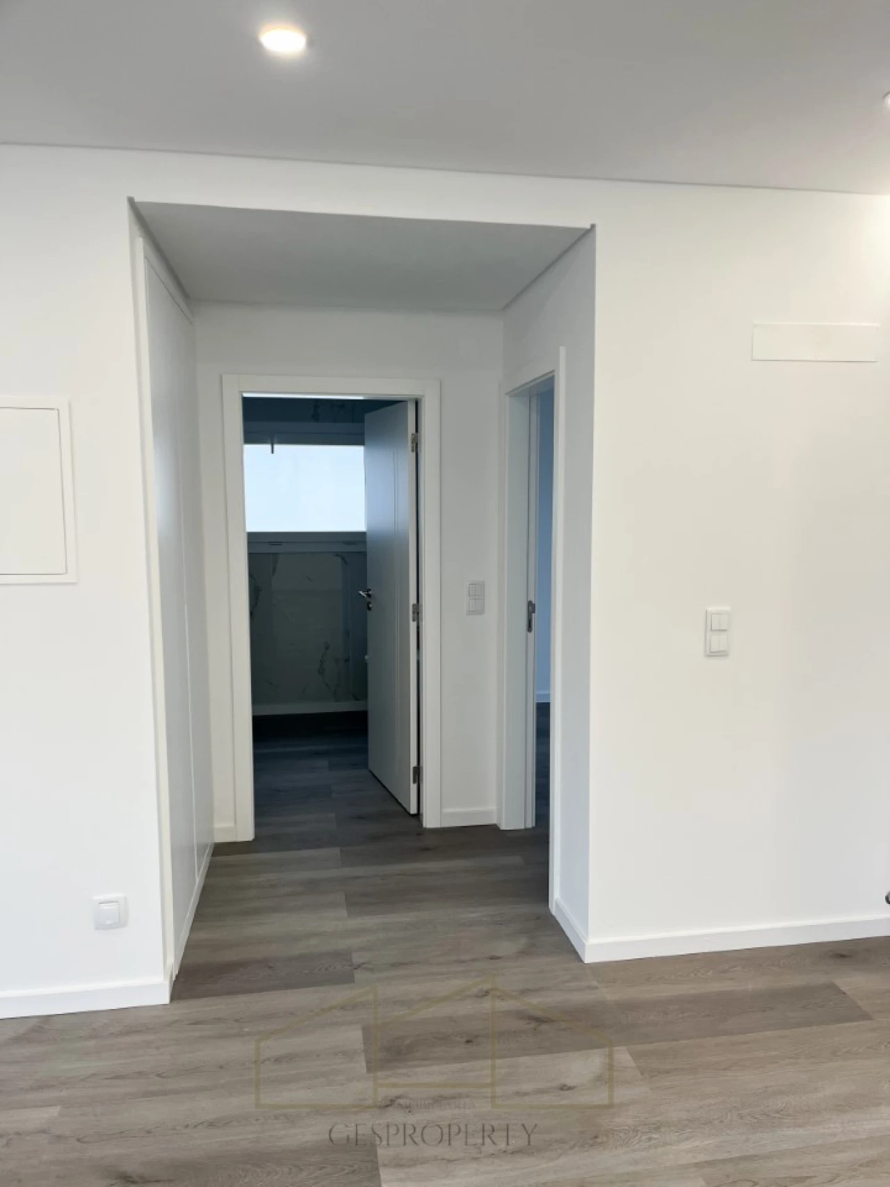 Moradia T4 para Venda em Charneca de Caparica e Sobreda Foto 6