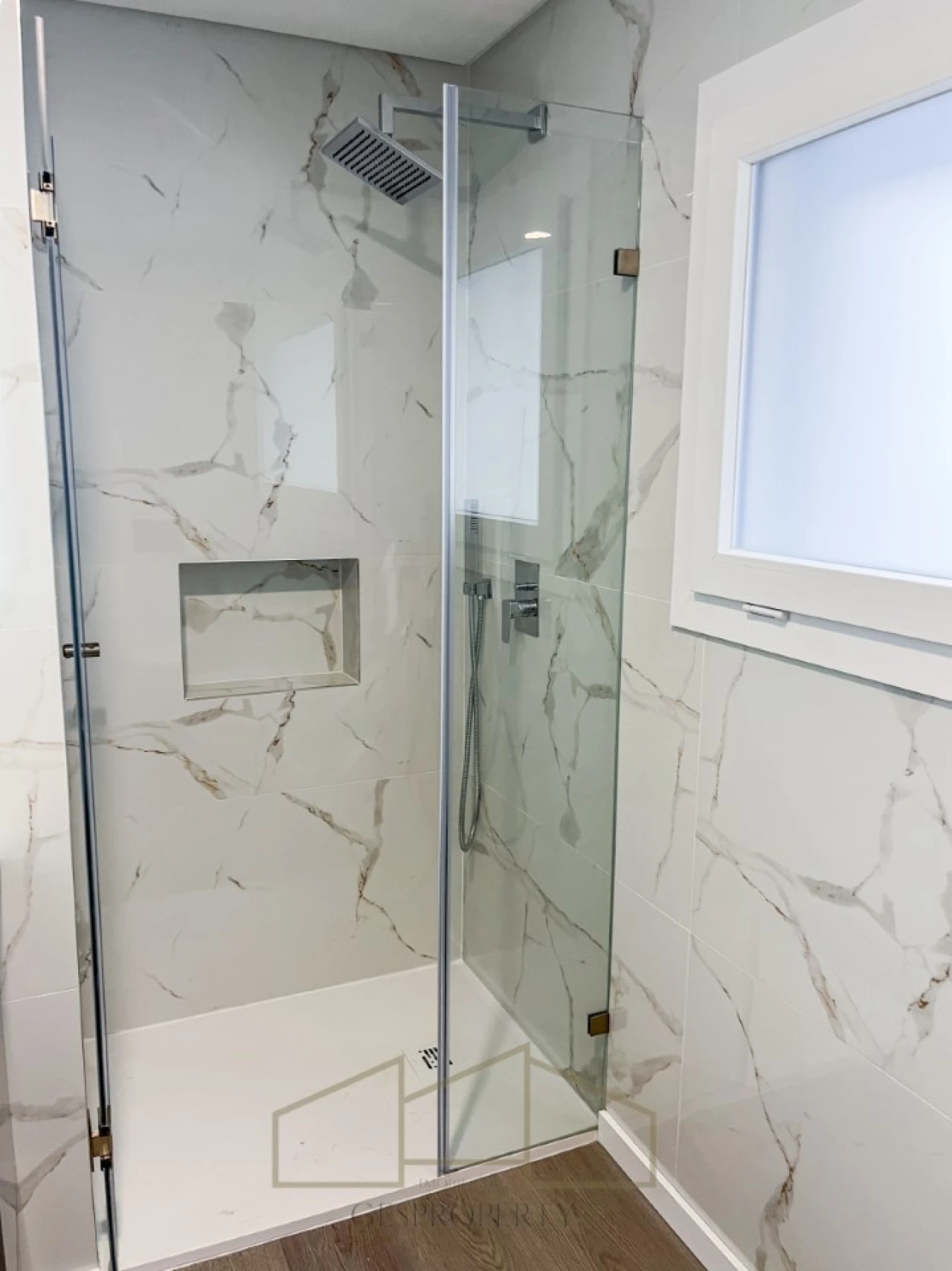 Moradia T4 para Venda em Charneca de Caparica e Sobreda Foto 13