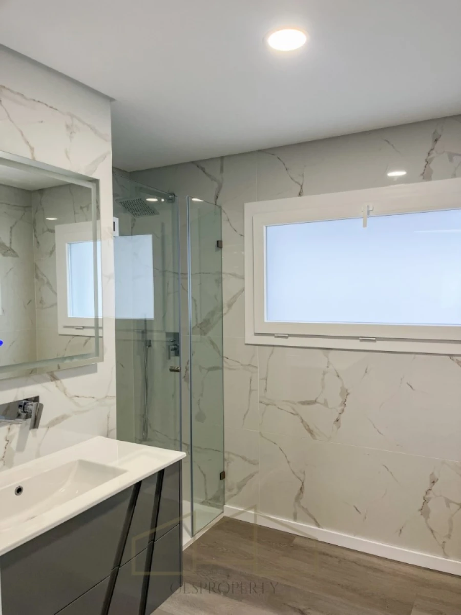 Moradia T4 para Venda em Charneca de Caparica e Sobreda Foto 10