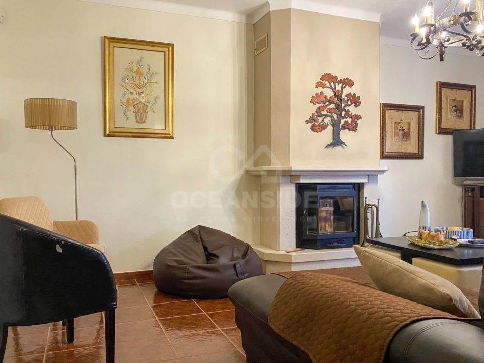 Moradia T5 para Venda em Escalos de Baixo e Mata Foto 32