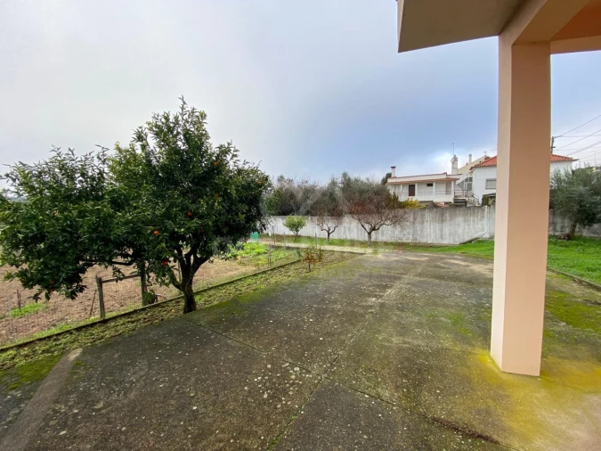 Moradia T5 para Venda em Escalos de Baixo e Mata Foto 47