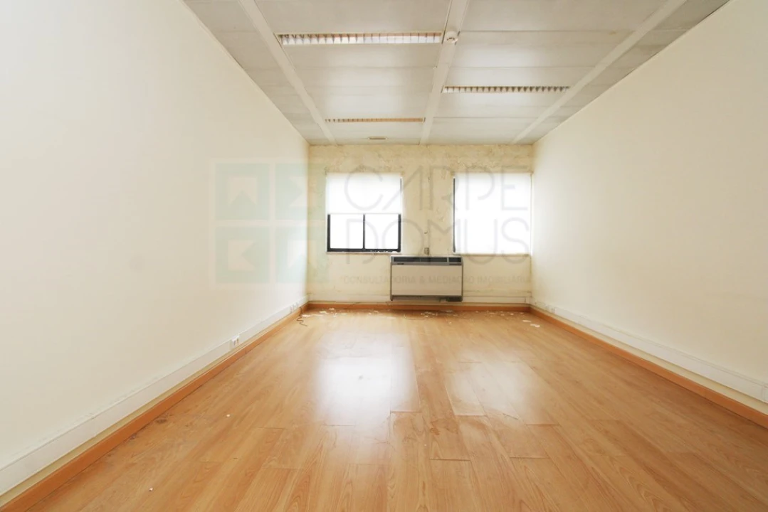 Escritório para Venda em Carnaxide e Queijas Foto 24