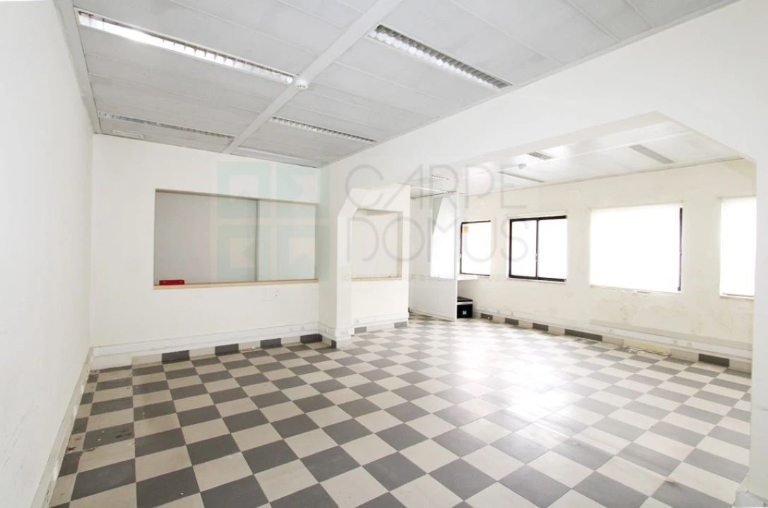 Escritório para Venda em Carnaxide e Queijas Foto 8