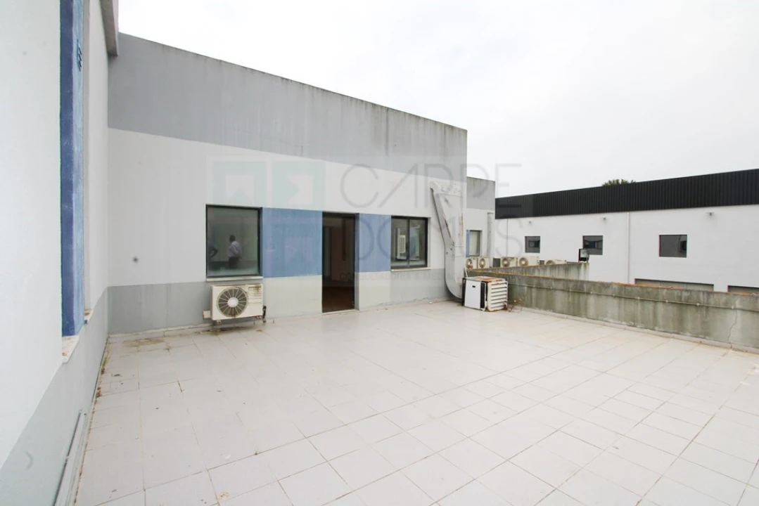 Escritório para Venda em Carnaxide e Queijas Foto 17