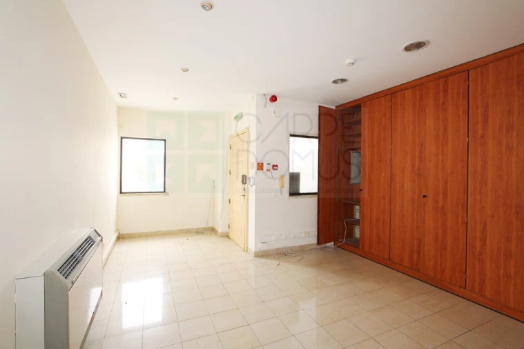 Escritório para Venda em Carnaxide e Queijas Foto 35