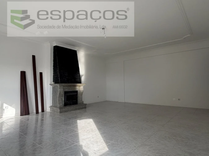 Apartamento T3 para Venda em Castelo Branco Foto 4
