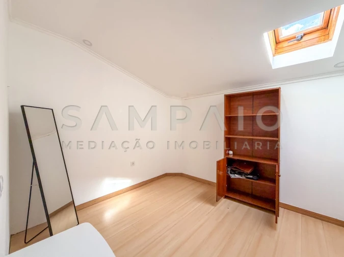 Moradia T3 para Venda em Fânzeres e São Pedro da Cova Foto 12