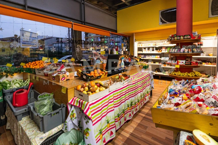 Loja para Cedência de Quotas em Rio Tinto Foto 4