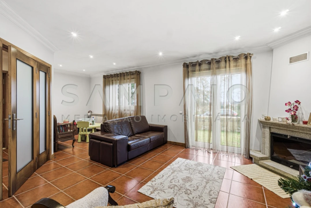 Moradia T4 para Venda em Gondomar (São Cosme), Valbom e Jovim Foto 4