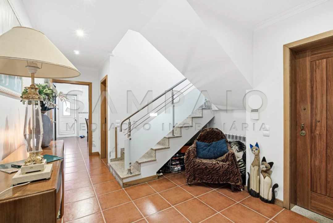 Moradia T4 para Venda em Gondomar (São Cosme), Valbom e Jovim Foto 5