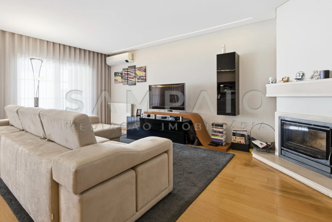 Moradia T3 para Venda em Gondomar (São Cosme), Valbom e Jovim Foto 5