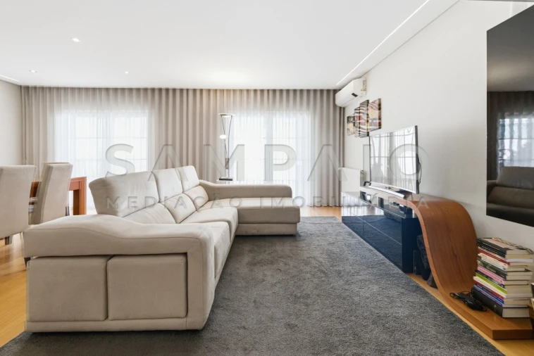 Moradia T3 para Venda em Gondomar (São Cosme), Valbom e Jovim Foto 3