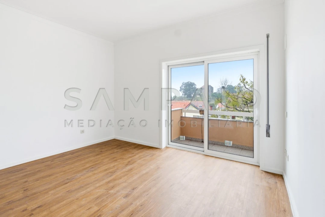 Apartamento T3 para Venda em Aguas Santas Foto 21