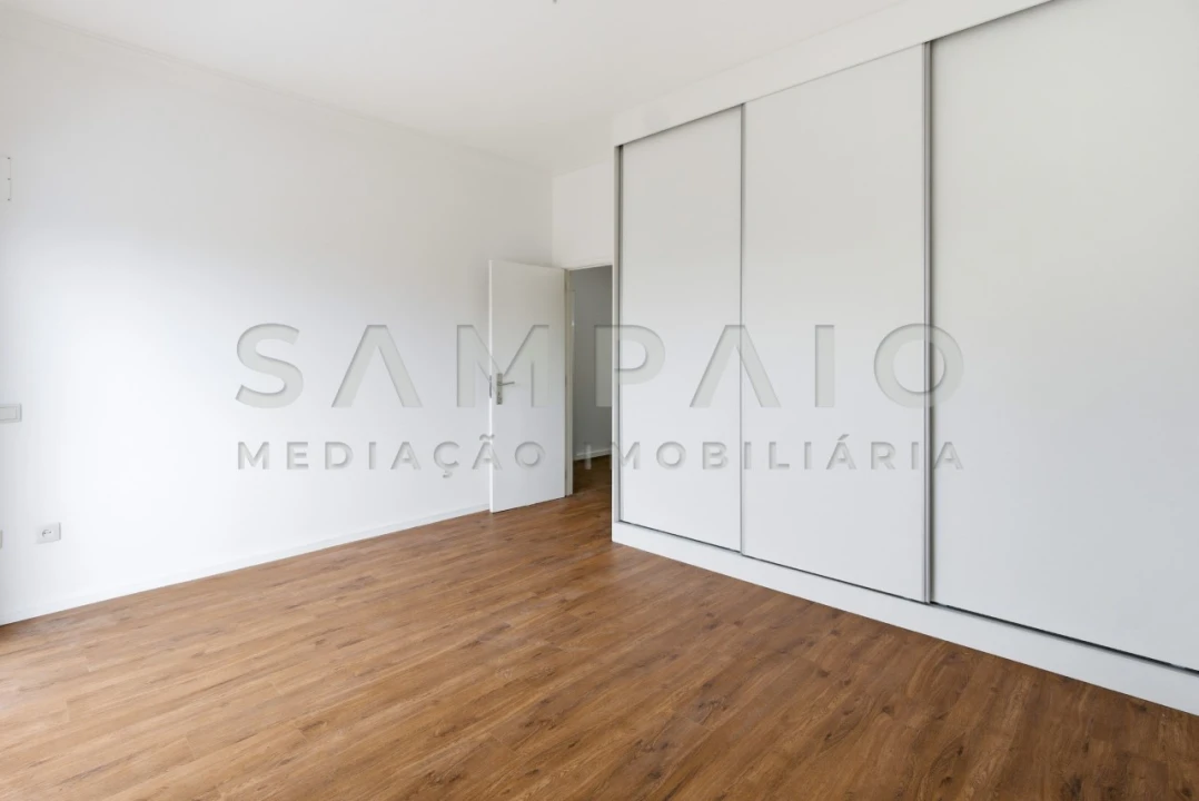 Apartamento T3 para Venda em Aguas Santas Foto 22