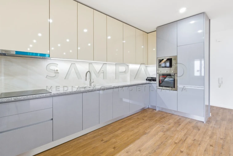 Apartamento T3 para Venda em Aguas Santas Foto 4