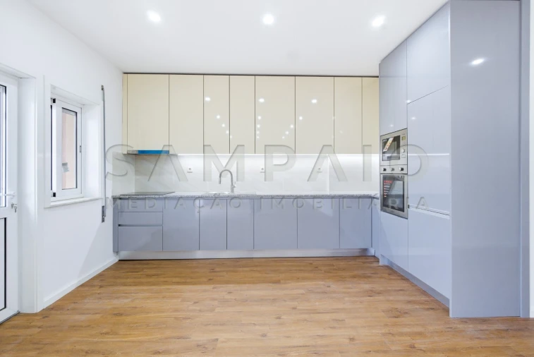 Apartamento T3 para Venda em Aguas Santas Foto 7