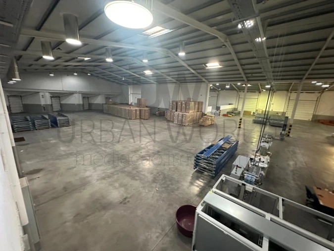 Armazém para Venda em Romeira e Várzea Foto 5