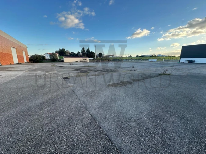 Armazém para Venda em Romeira e Várzea Foto 38