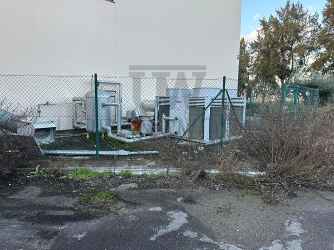 Armazém para Venda em Romeira e Várzea Foto 46