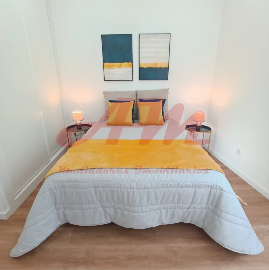 Apartamento T3 para Venda em Benfica Foto 9