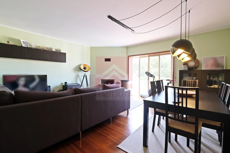 Apartamento T2 para Venda em Rio Tinto Foto 3