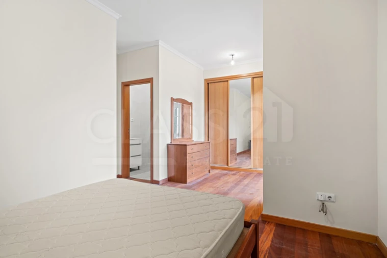 Moradia T2 para Venda em Gaula Foto 20