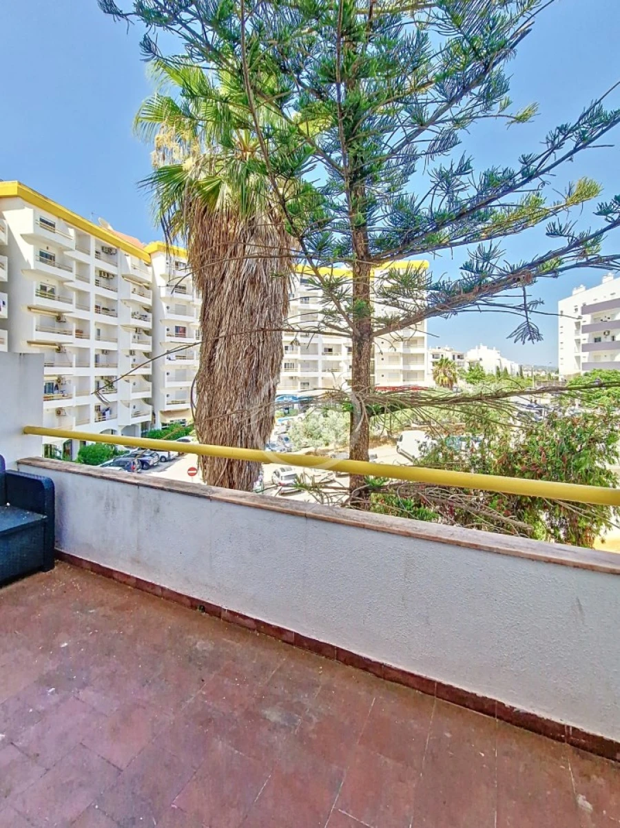 Apartamento T2 para Venda em Albufeira e Olhos de Água Foto 9