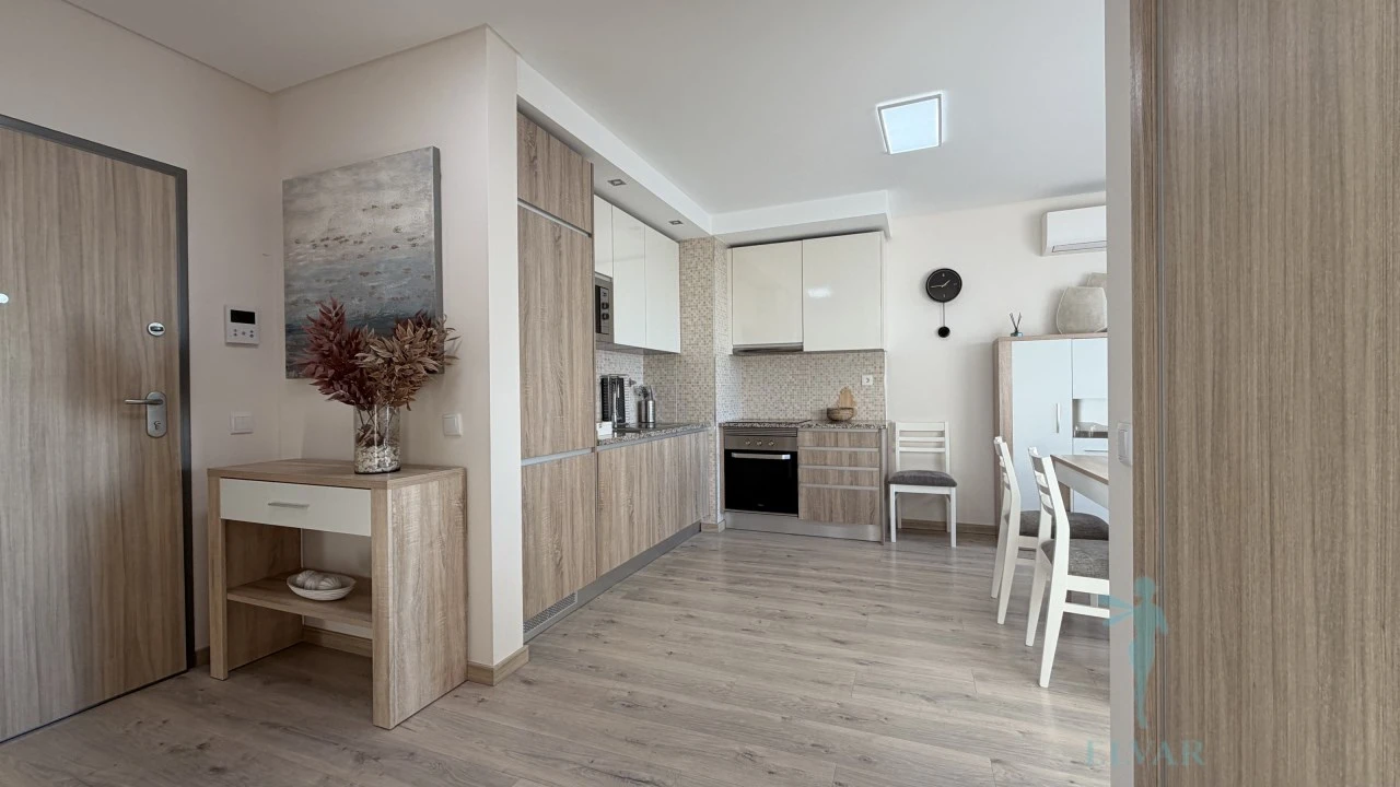 Apartamento T2 para Venda em Portimão Foto 3