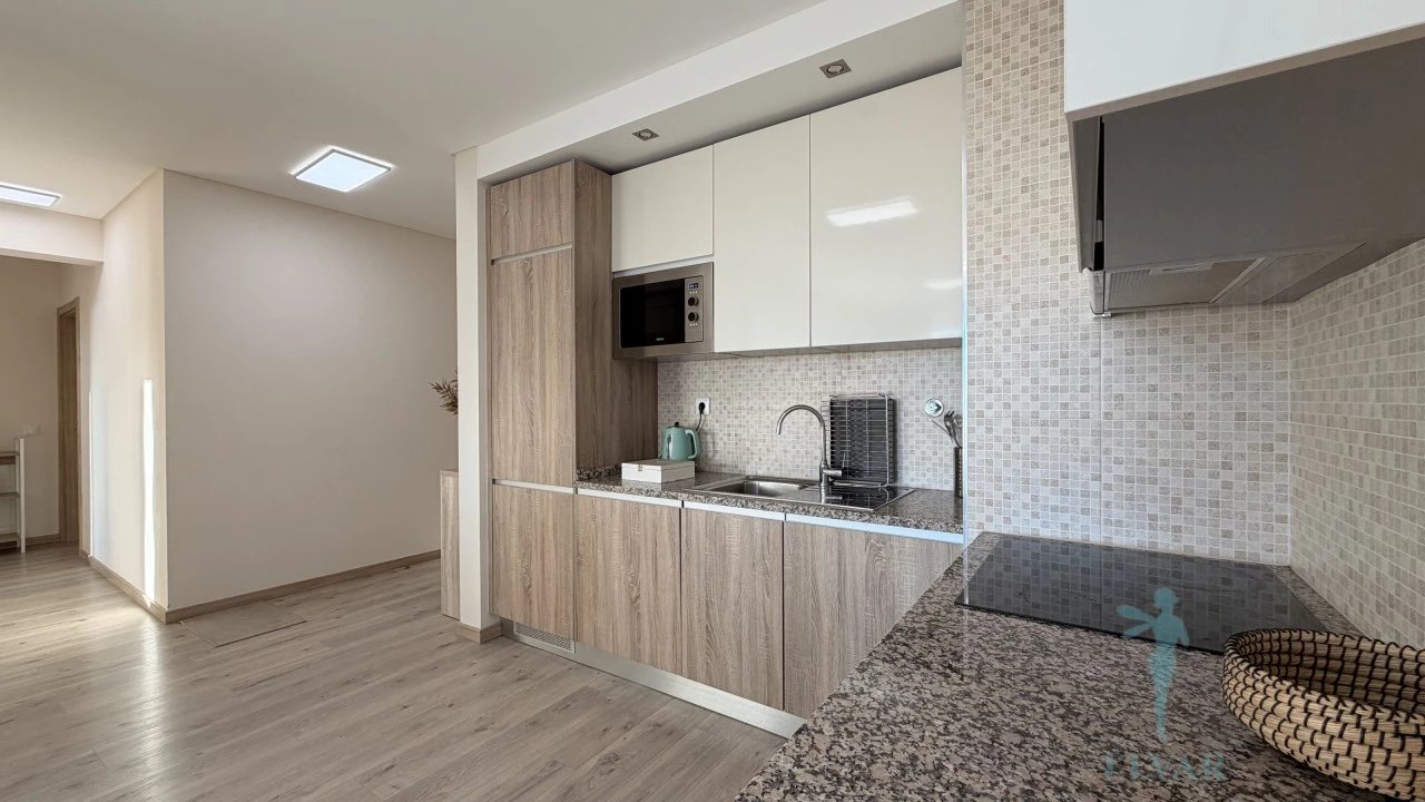 Apartamento T2 para Venda em Portimão Foto 7