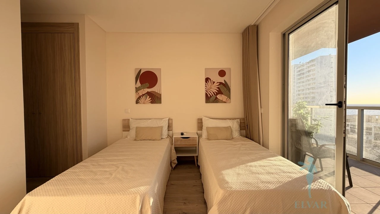 Apartamento T2 para Venda em Portimão Foto 16