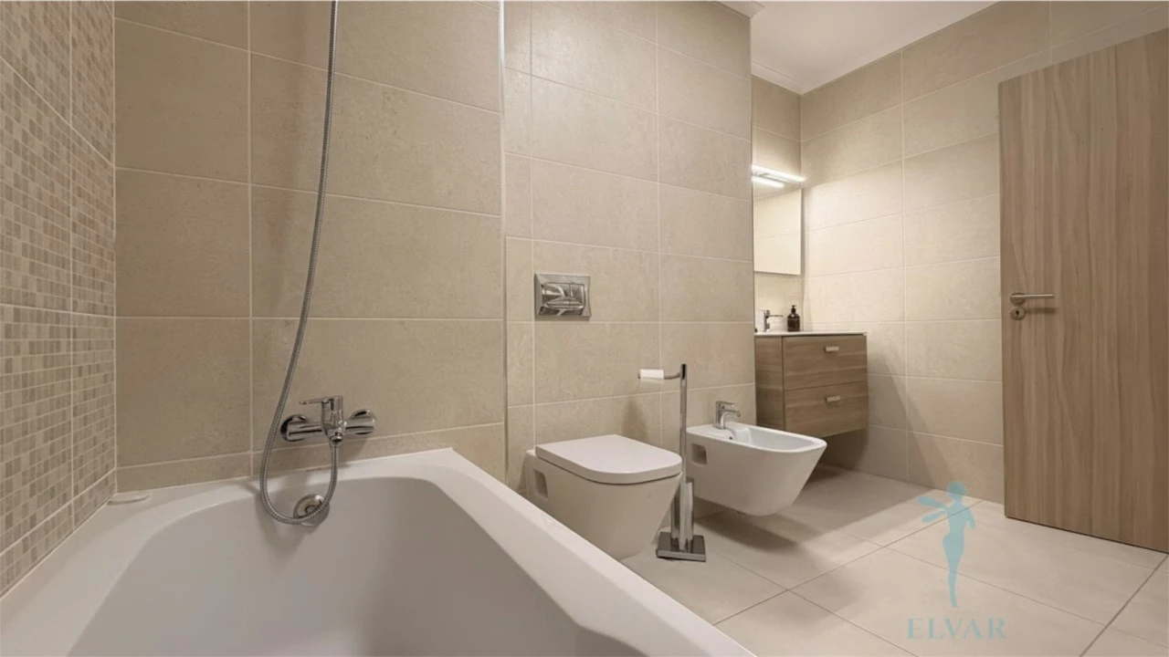 Apartamento T2 para Venda em Portimão Foto 21