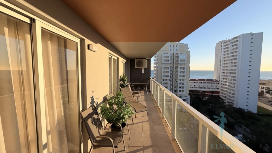 Apartamento T2 para Venda em Portimão Foto 13