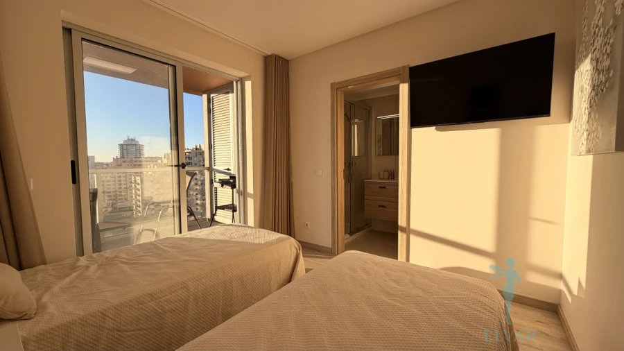 Apartamento T2 para Venda em Portimão Foto 18