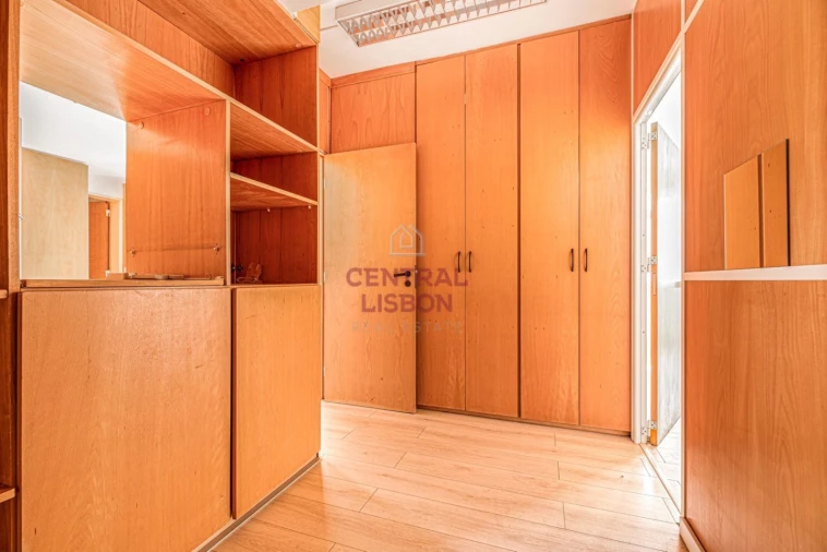 Escritório para Venda em Arroios Foto 12