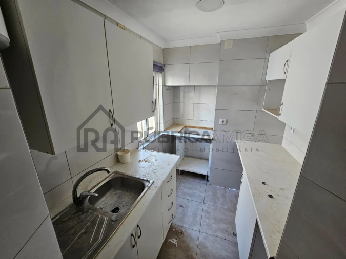 Moradia T2 para Venda em Loule (São Clemente) Foto 13