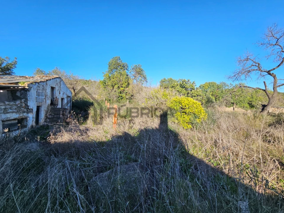 Moradia T5 para Venda em Loule (São Sebastião) Foto 7