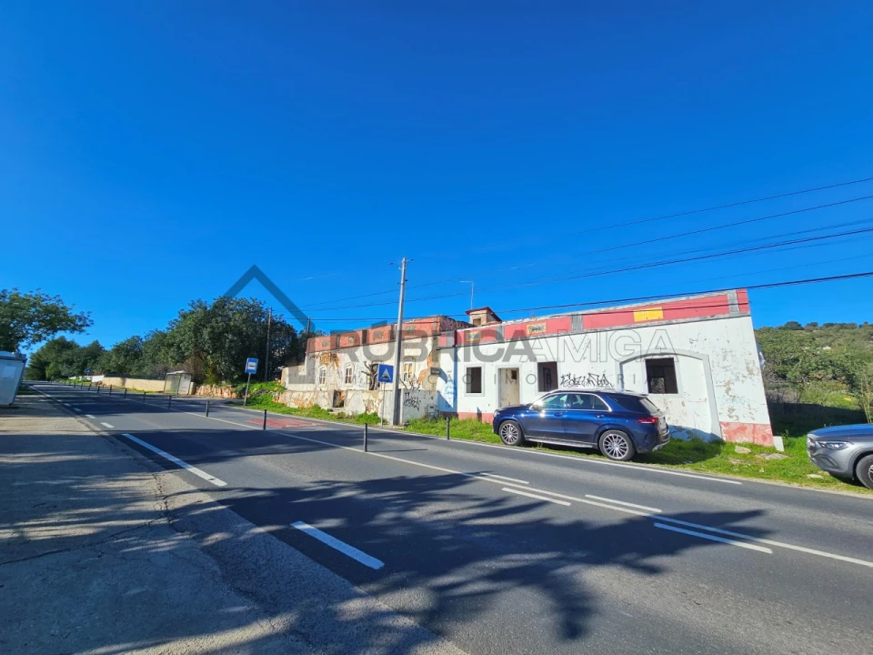 Moradia T5 para Venda em Loule (São Sebastião) Foto 13