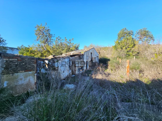 Moradia T5 para Venda em Loule (São Sebastião) Foto 8