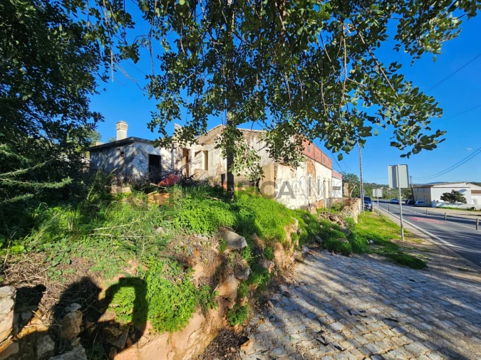 Moradia T5 para Venda em Loule (São Sebastião) Foto 17