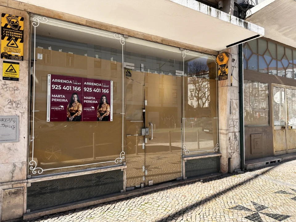 Loja para Arrendamento em Arroios Foto 24