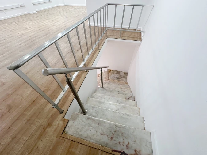 Loja para Arrendamento em Arroios Foto 21