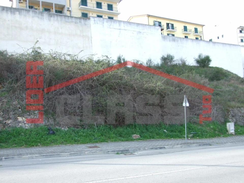 Terreno para Venda em Mirandela Foto 9