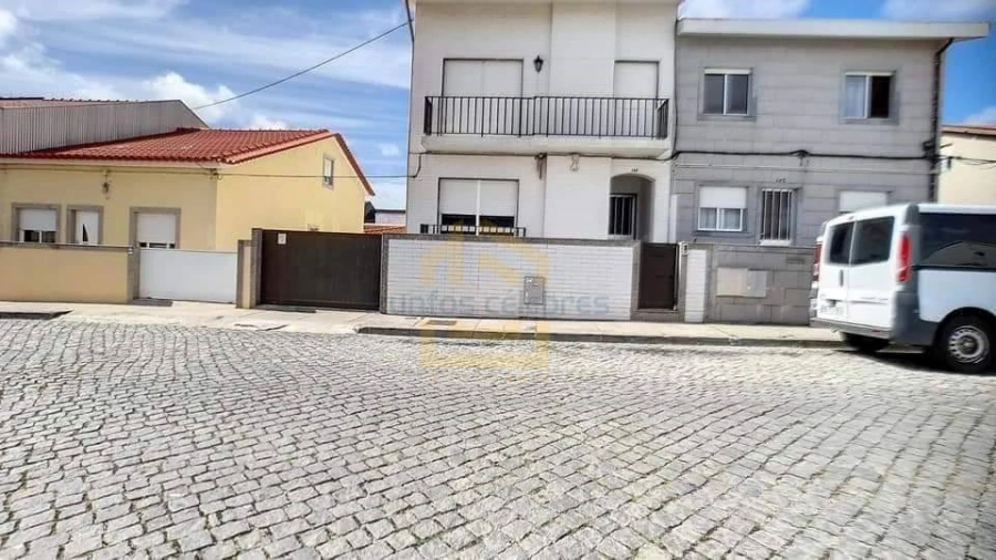Moradia T7 para Venda em Vila do Conde Foto 1